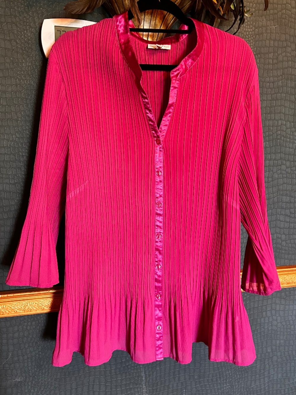 Beautiful top 4X plus size hot pink  great w/ jeans or skirt